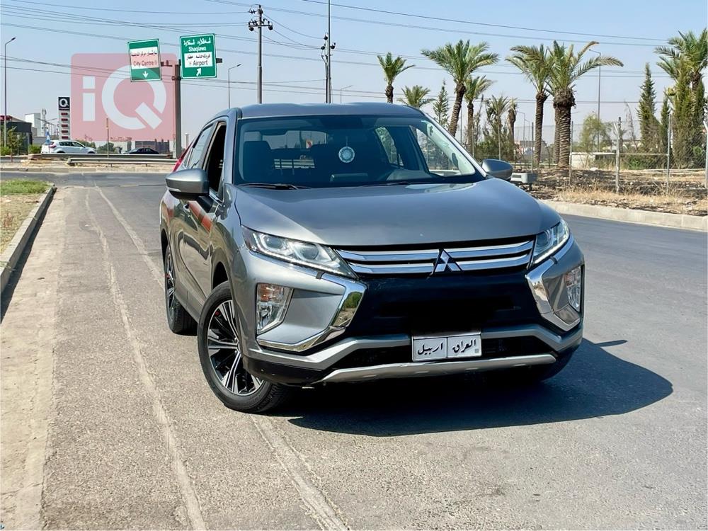 ميتسوبيشي إكليبس كروس